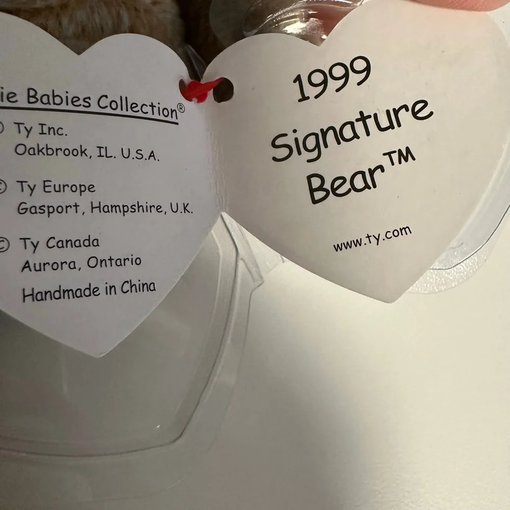 Ty Beanie Baby 1999 Signature Bear Plush Toy Gold Mint Canadian Tush Tag NWT NEW